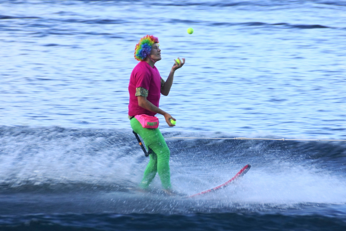 <center>Act VI, Clown</center>