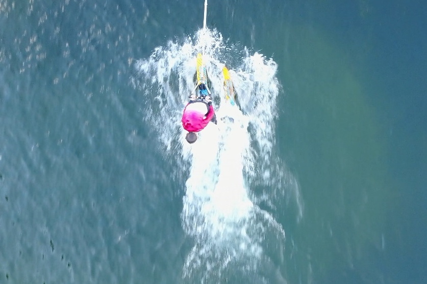 <center>Act III,  Backward Ski.</center>