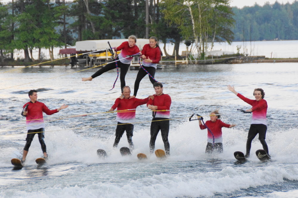 <center>Act VII,  Upside Down Pyramid.</center>