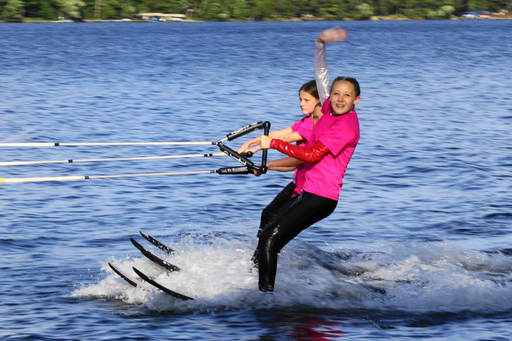 <center>Pre-Show, Act I  Junior 2 ski.</center>