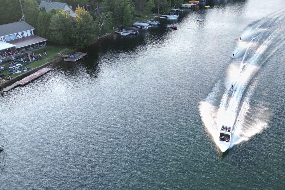 <center>Act X,  Barefoot Chain.</center>