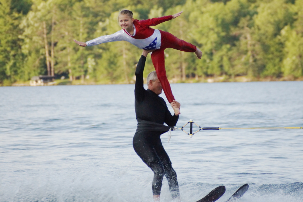 <center>Act XVI, Strap/Trios.</center>