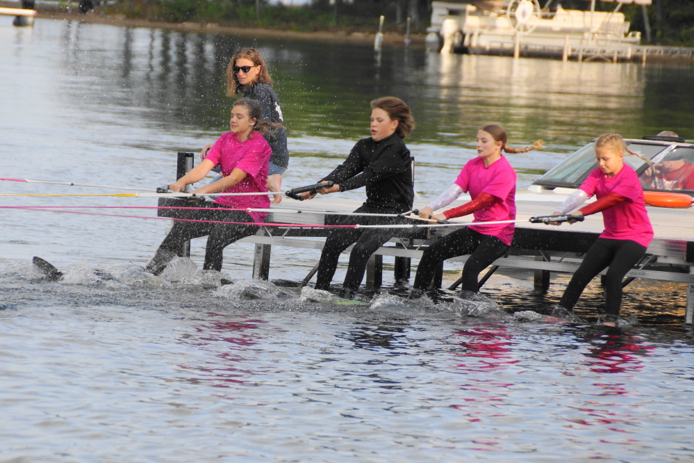 <center>Pre-Show, Act II  JuniorSlalom.</center>