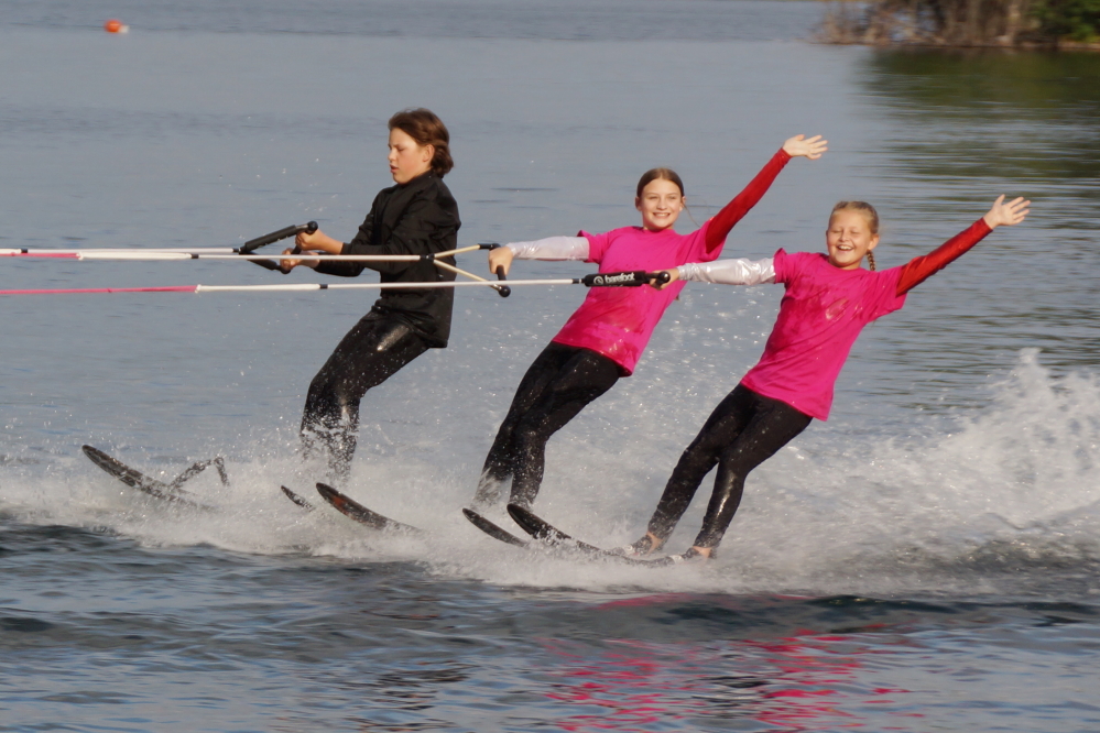 <center>Pre-Show, Act II  JuniorSlalom.</center>