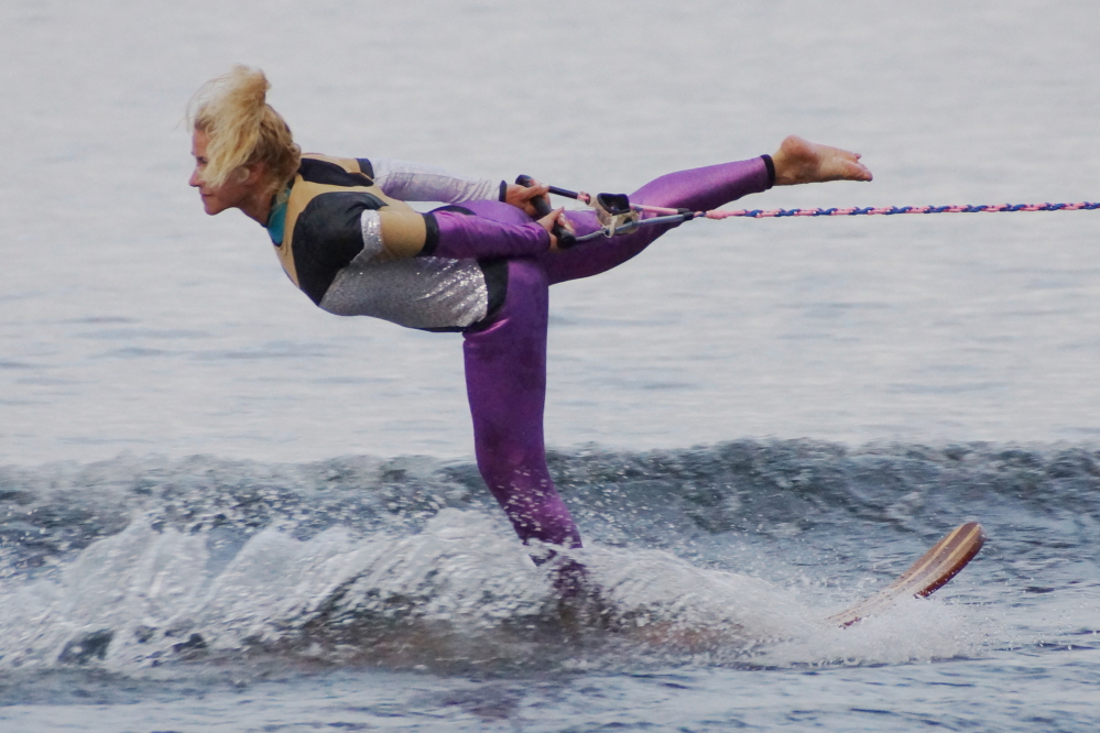 <center>Act V, Swivel Ski.</center>